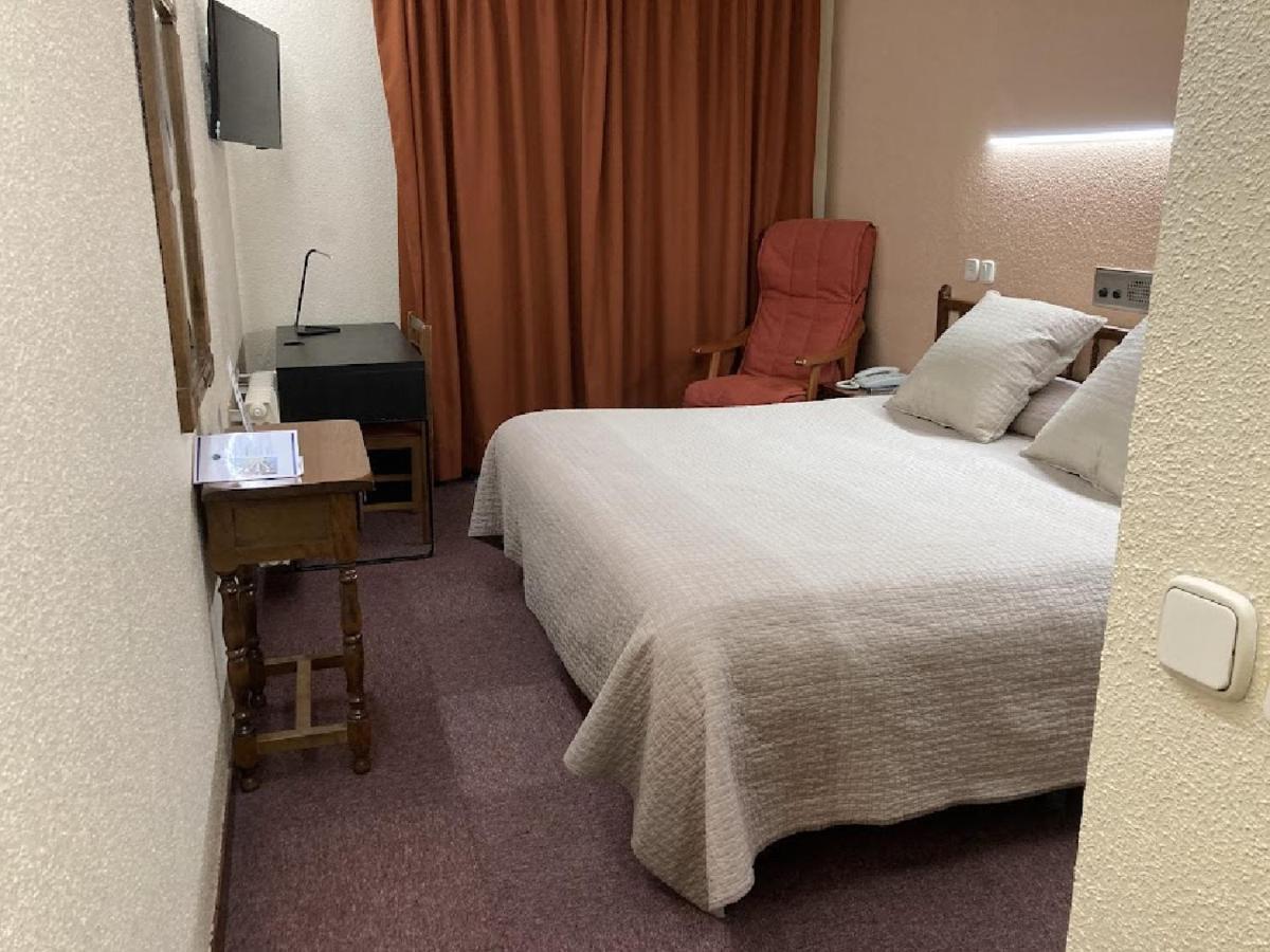 Sant Julià de Lòria Hotel Folch מראה חיצוני תמונה