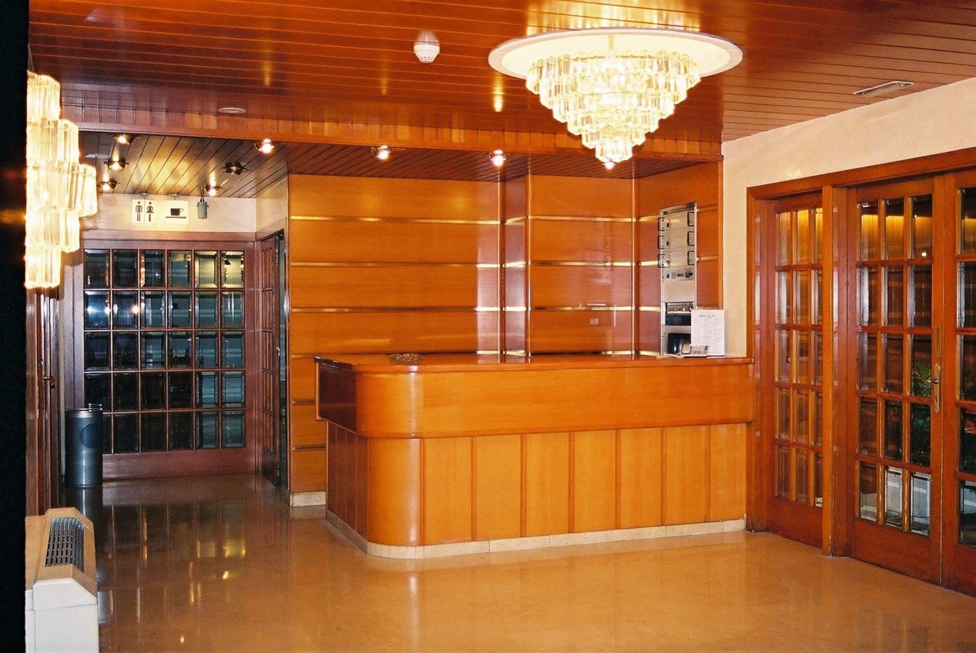 Sant Julià de Lòria Hotel Folch מראה חיצוני תמונה